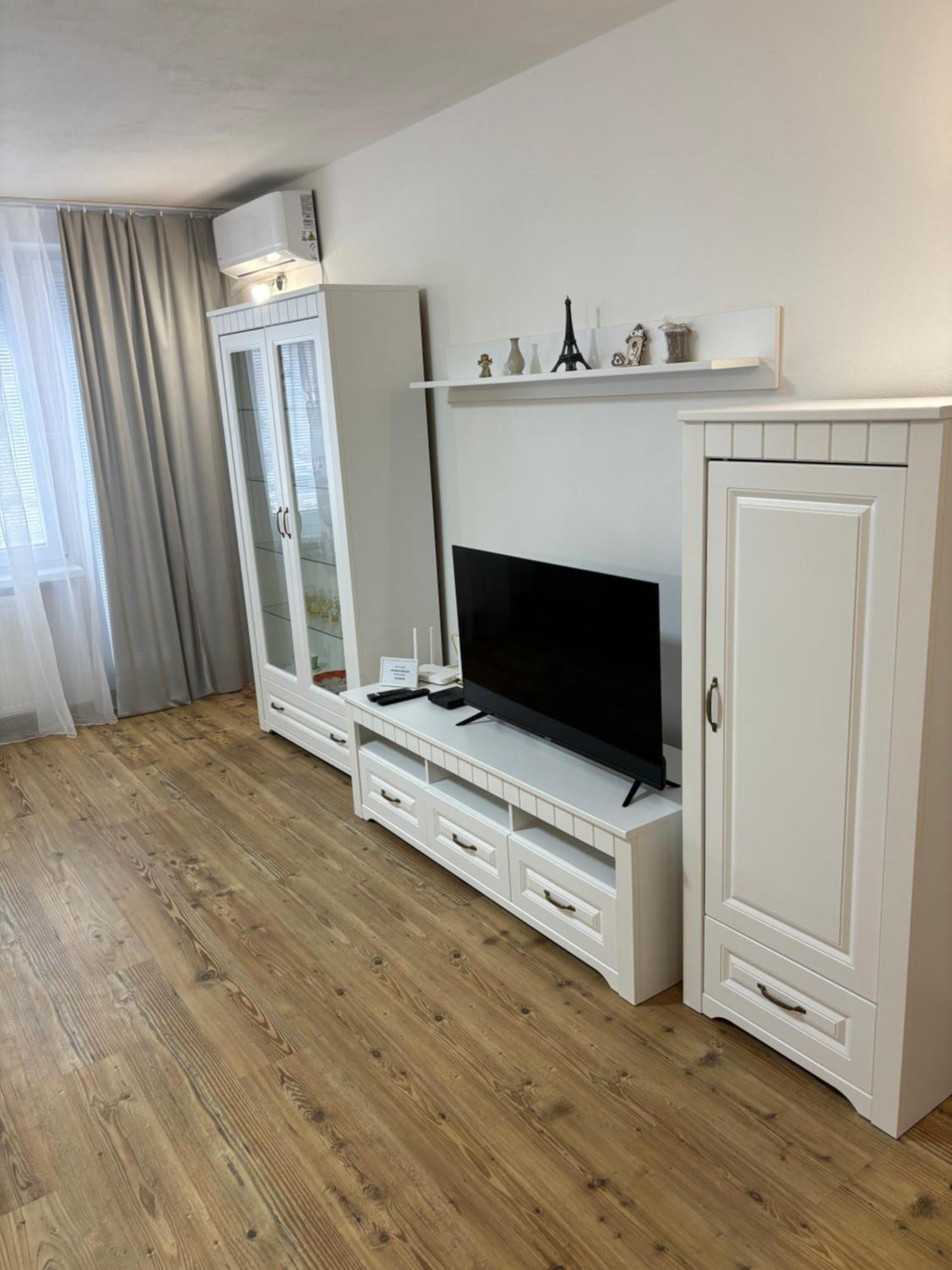 City Heart Luxury Apartment Nove Zamky Exterior photo